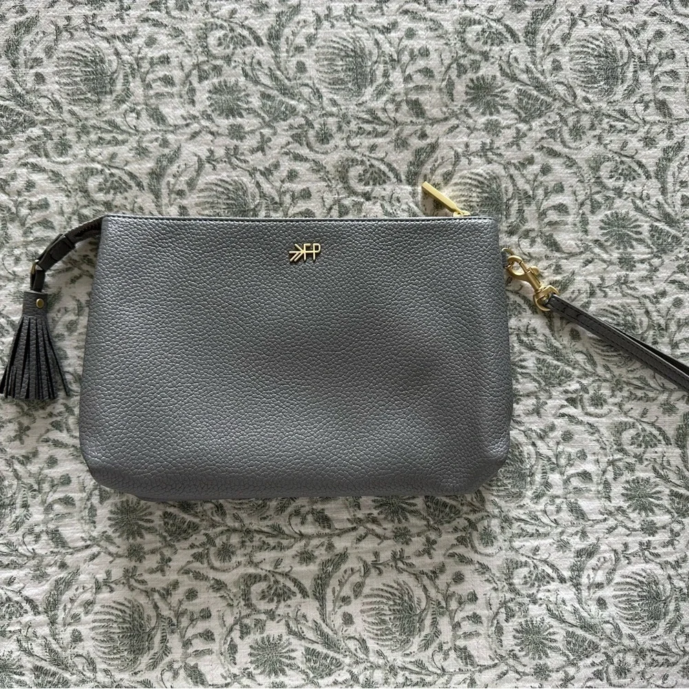 Freshly Picked Wristlet - Picture 1 of 4